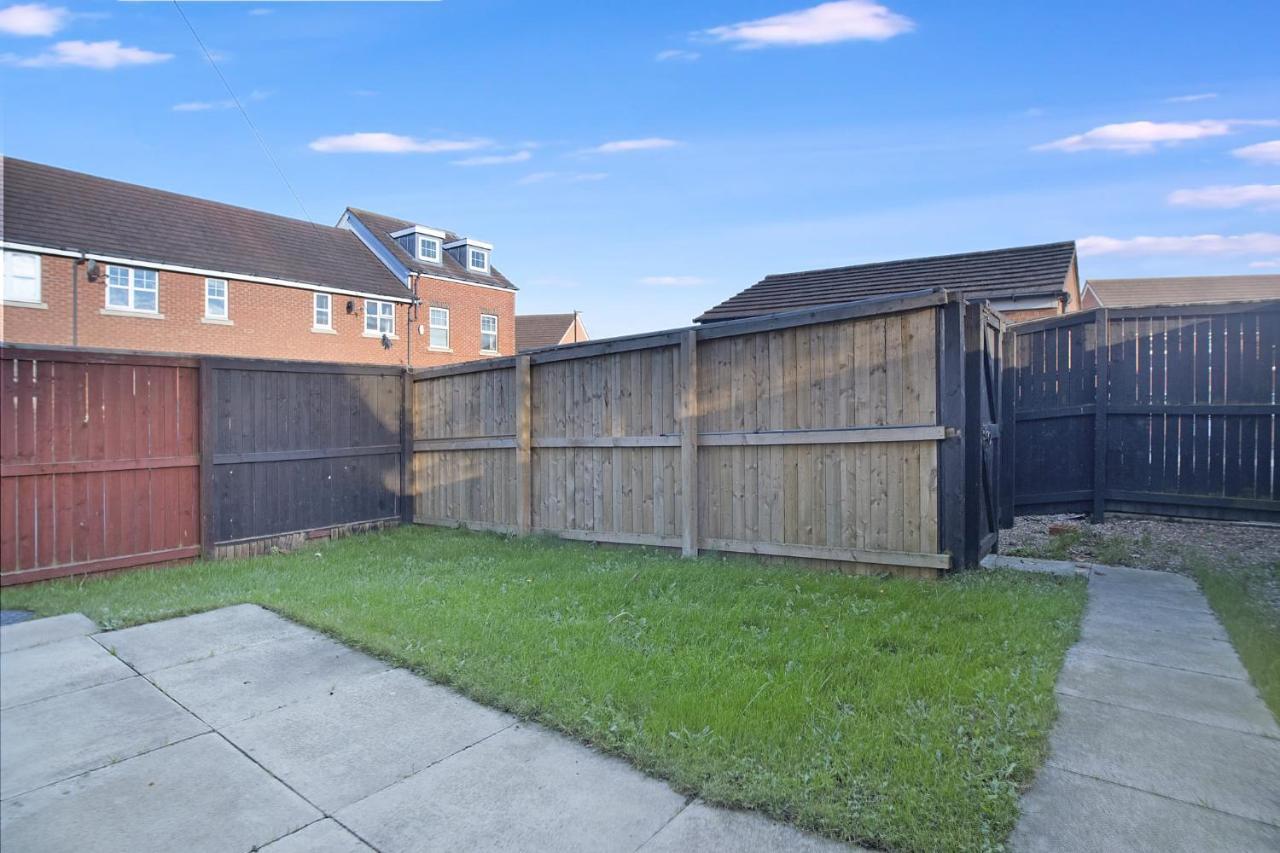 Apartment Charming 3 Bedroom House In Hartlepool, Sleeps 5 Hartlepool