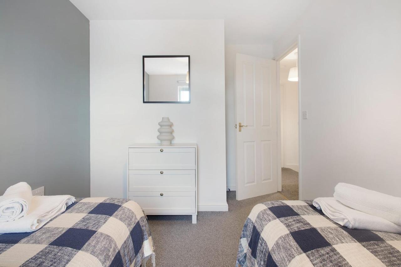 Apartment Charming 3 Bedroom House In Hartlepool, Sleeps 5