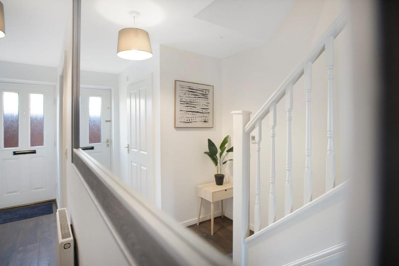 Apartment Charming 3 Bedroom House In Hartlepool, Sleeps 5 *